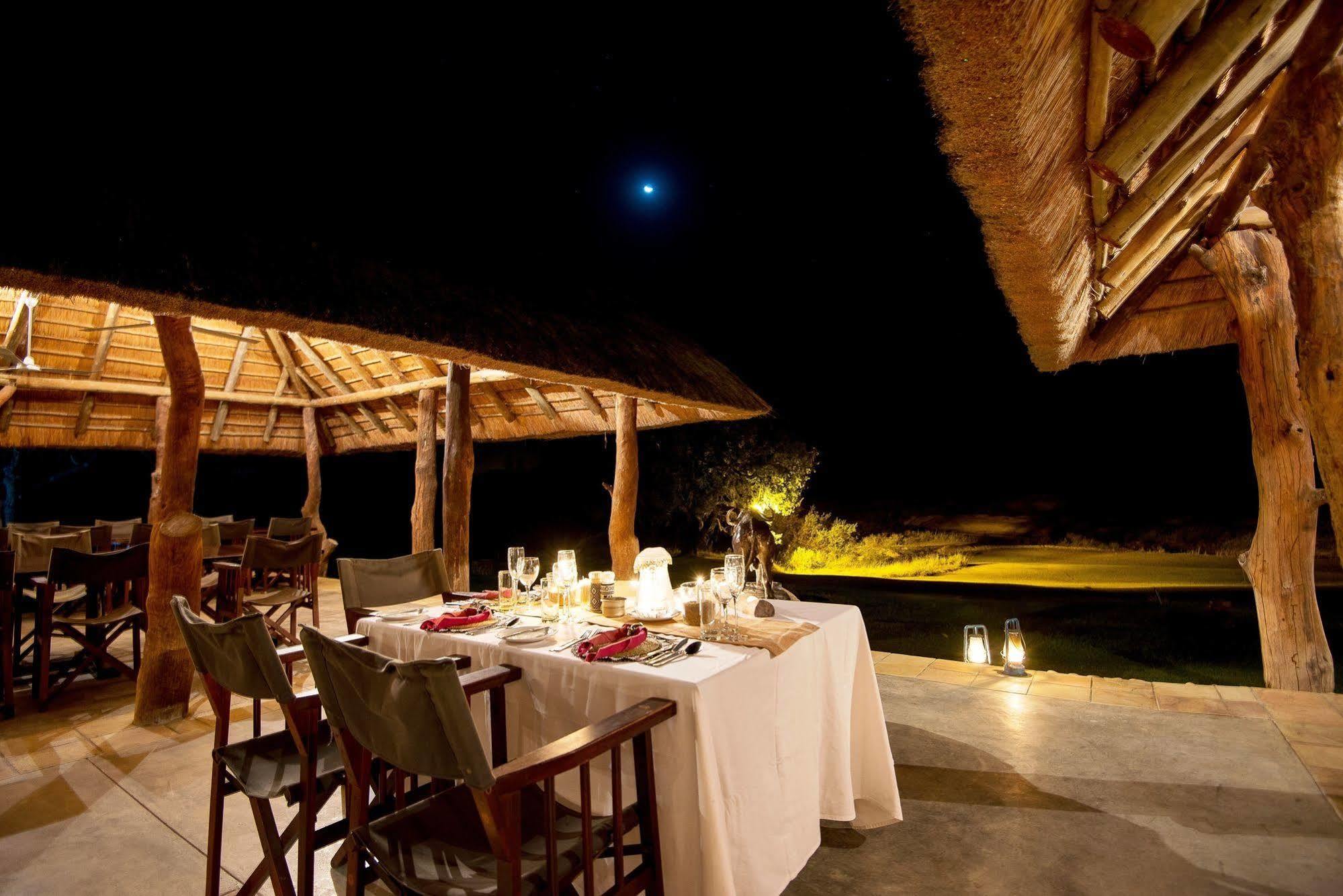 Inyati Game Lodge Metsi Esterno foto