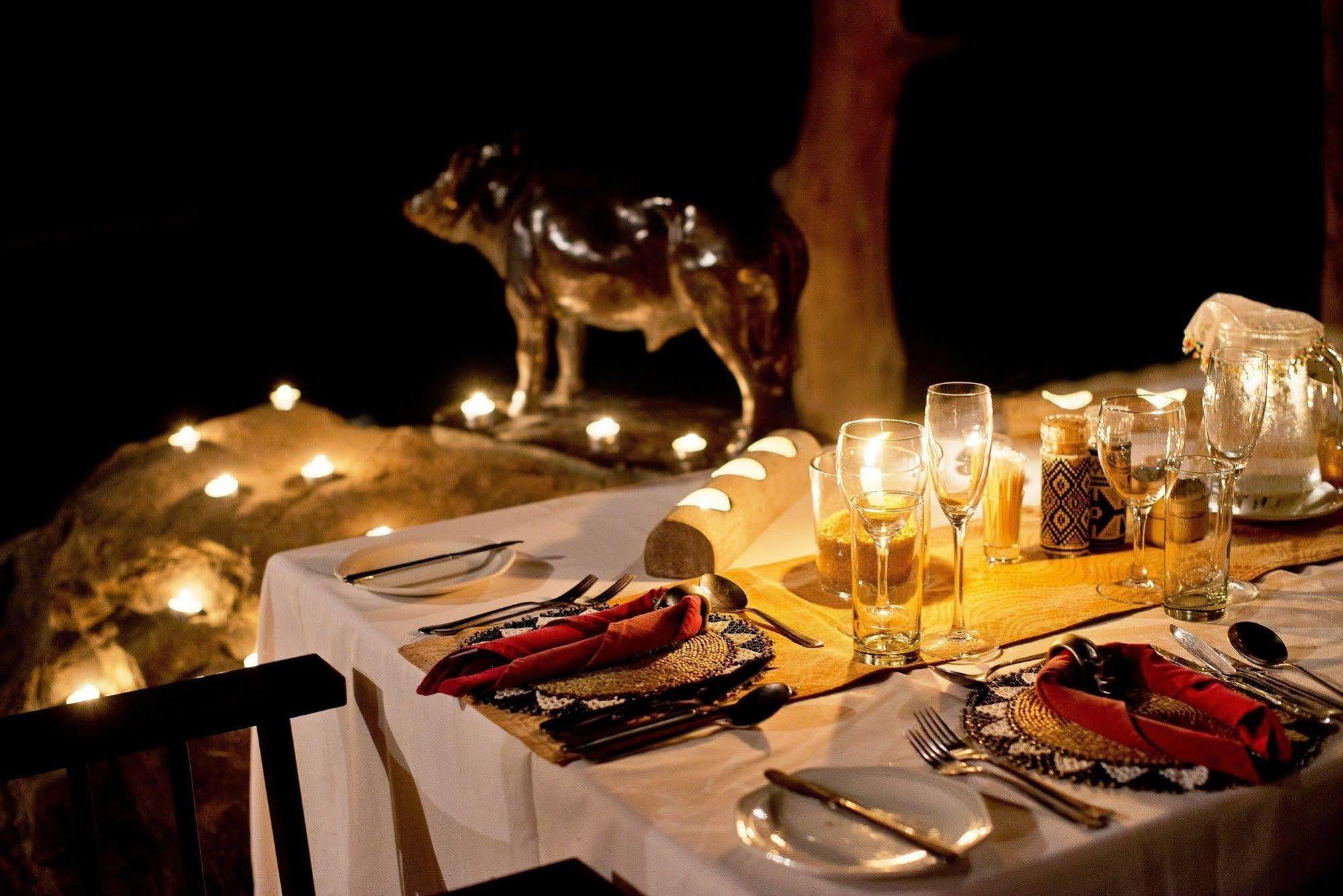 Inyati Game Lodge Metsi Esterno foto